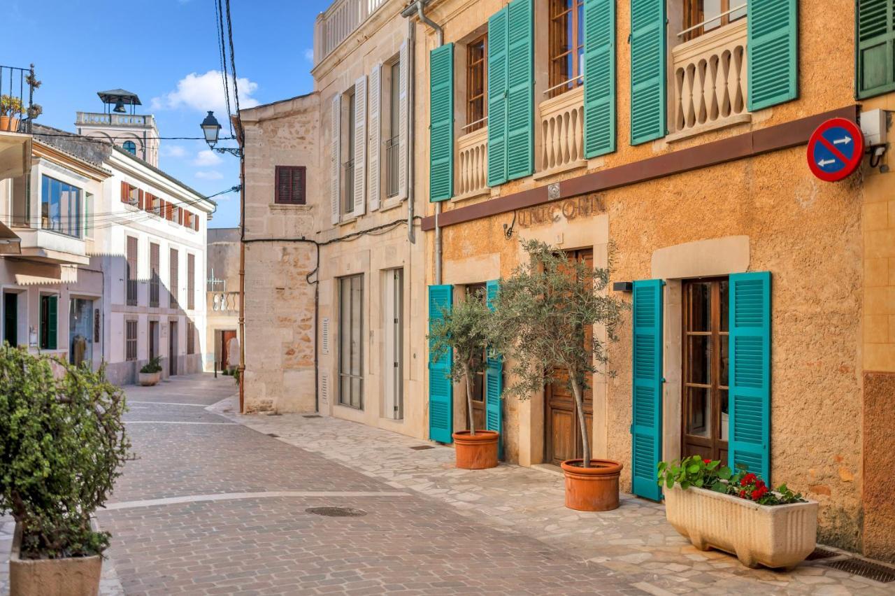 Charmantes Und Modernes Stadthaus Casa Corazon Santanyí Exterior foto